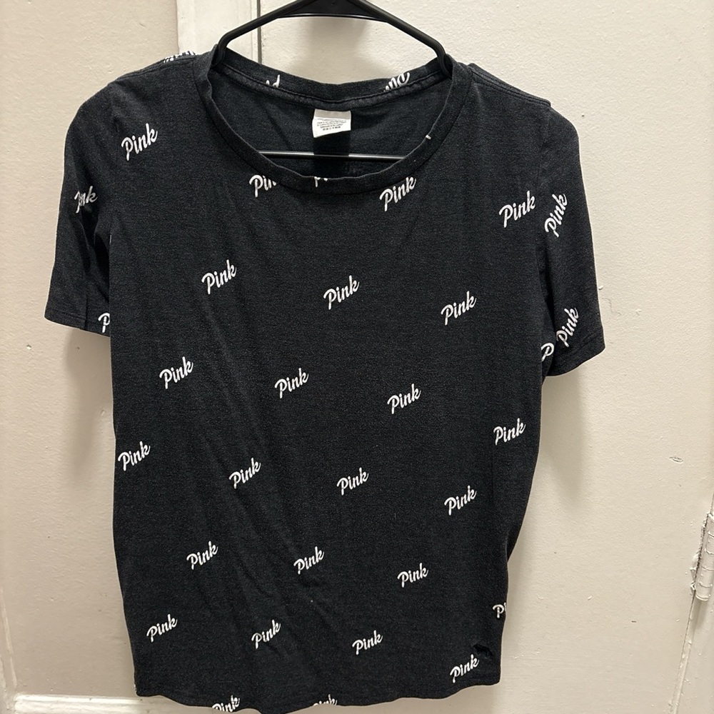 PINK Victoria's Secret gray Tee with White Logo Print